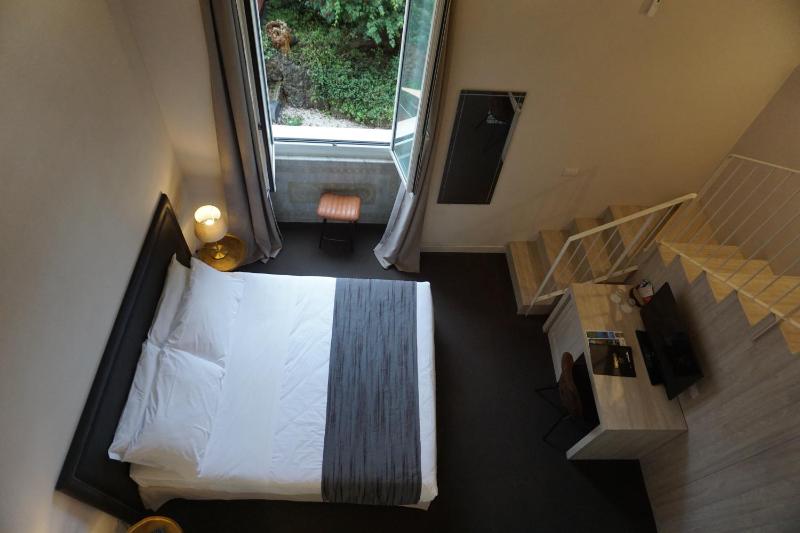Junior Suite Split Level image 3