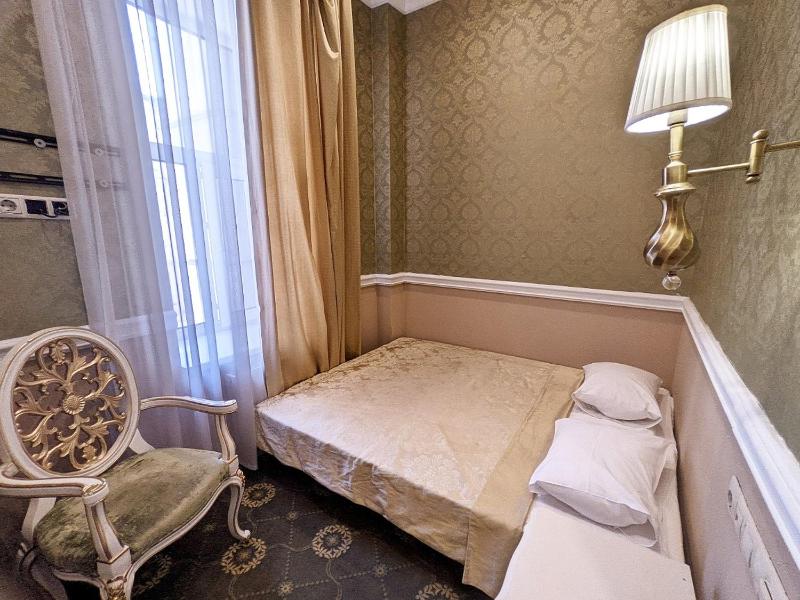 Single Room image 4