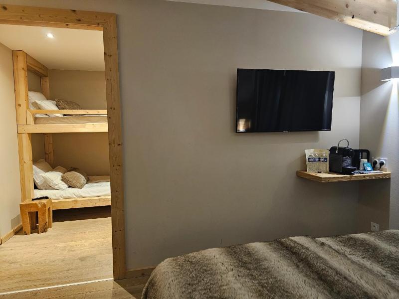 Family Room (2 Adults + 2 Children) image 3