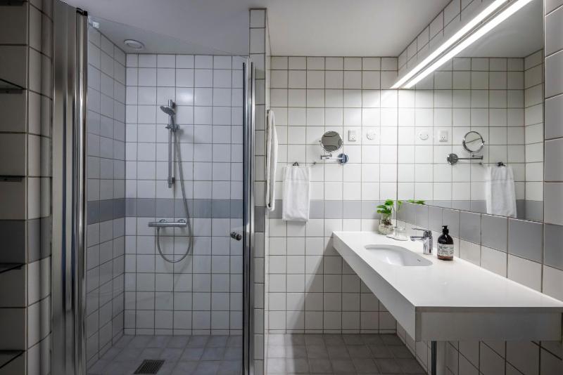 Junior Suite image 3