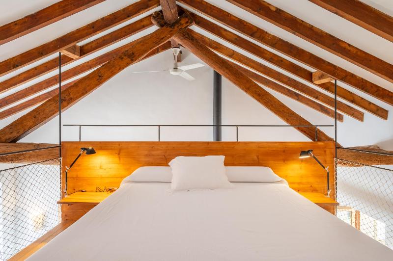 Two-Bedroom Apartment - Penthouse with Terrace image 1