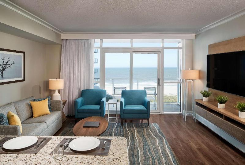 One-Bedroom King Suite with Sofa Bed and Ocean View image 3