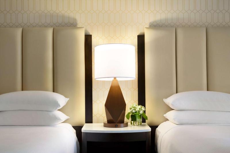 Standard Queen Room with Two Queen Beds image 3