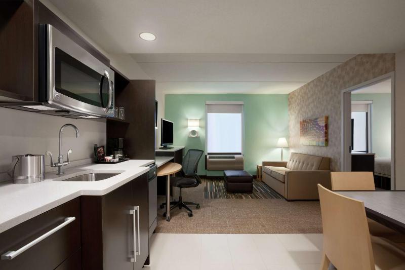 Home2 Suites By Hilton Philadelphia Convention Center - image 11
