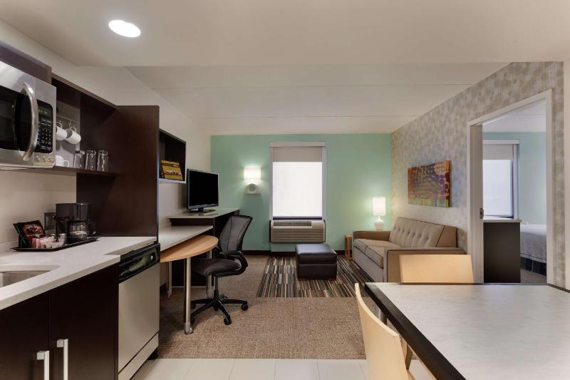 Home2 Suites By Hilton Philadelphia Convention Center - image 14