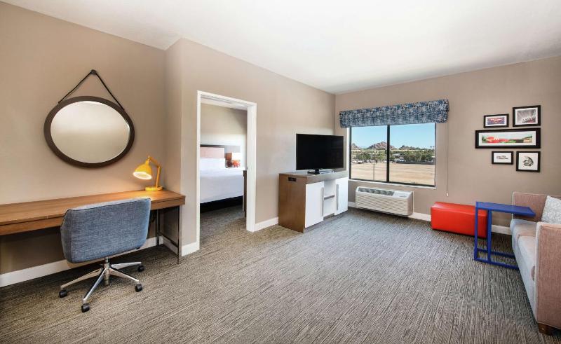Hampton Inn Phoenix-Airport North - image 34