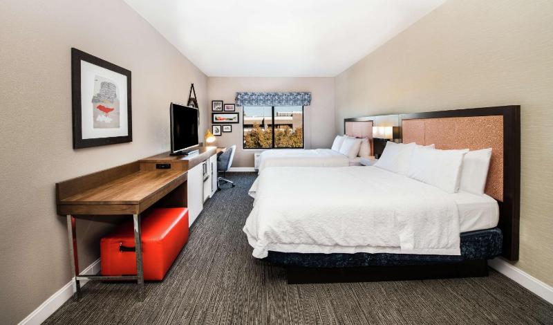 Hampton Inn Phoenix-Airport North - image 36