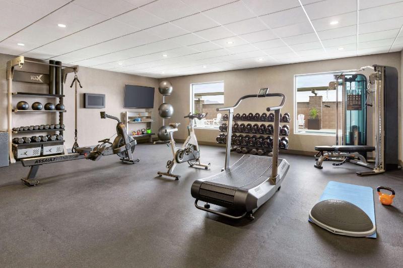 Home2 Suites by Hilton Scottsdale Salt River - image 33