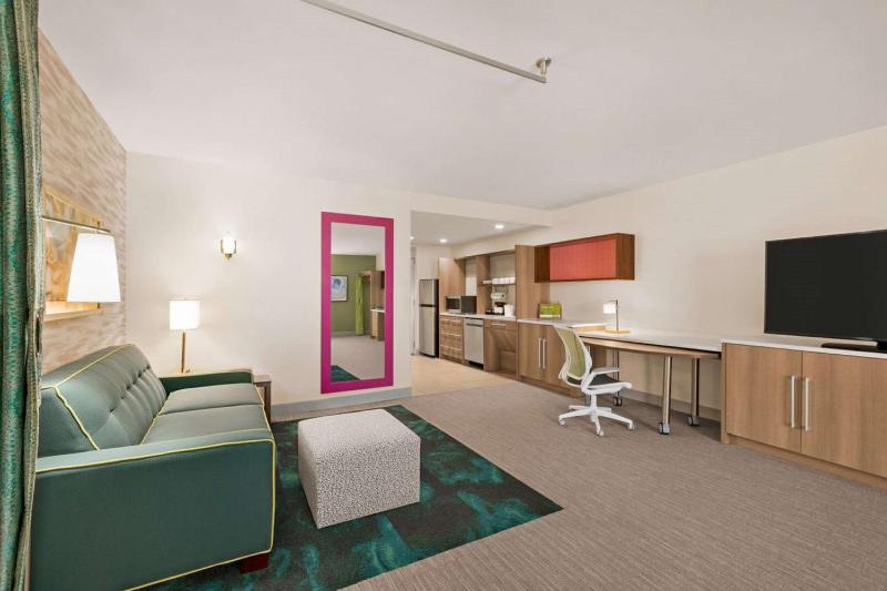Home2 Suites by Hilton Scottsdale Salt River - image 5