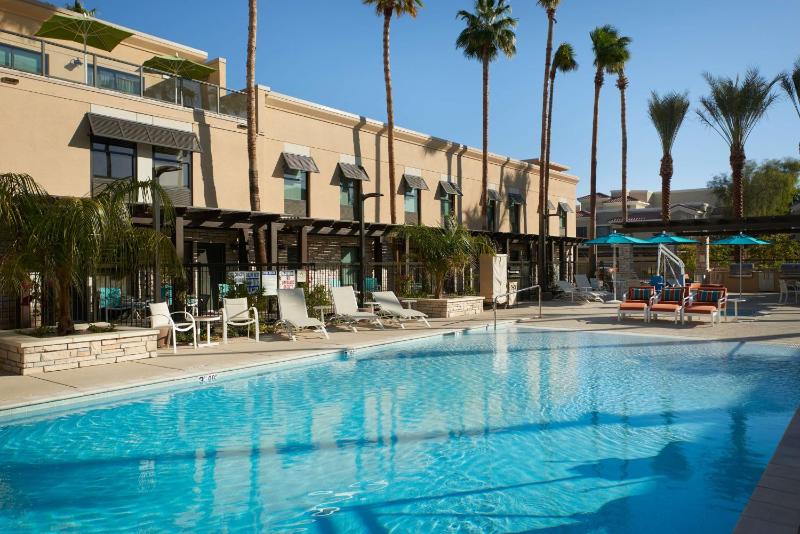 Hampton Inn & Suites by Hilton Phoenix Scottsdale Shea Blvd - image 44