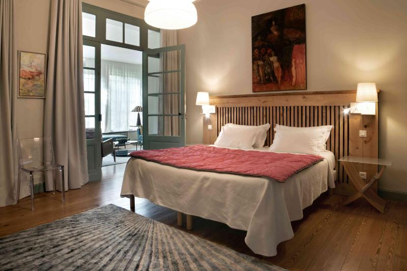 Apartment with Garden View image 1