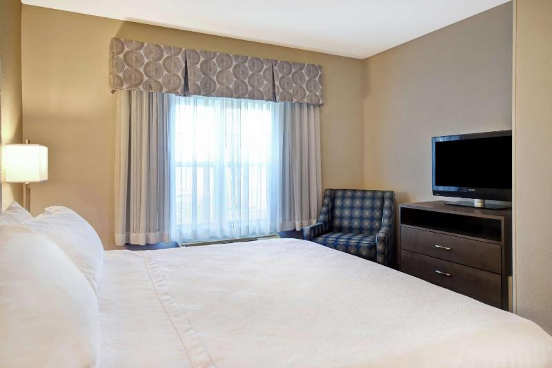 One-Bedroom King Suite - Non-Smoking image 1