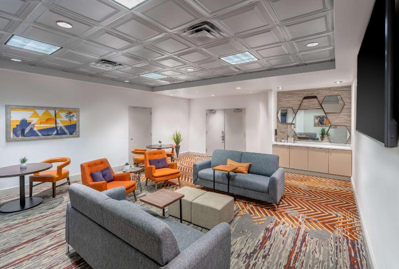 Hilton Garden Inn Scottsdale Old Town - image 43