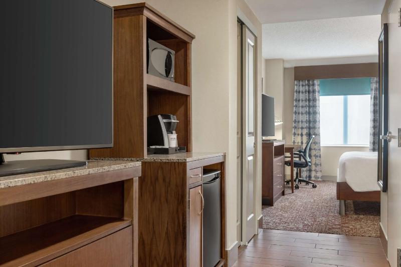 Hilton Garden Inn Louisville Downtown - image 46
