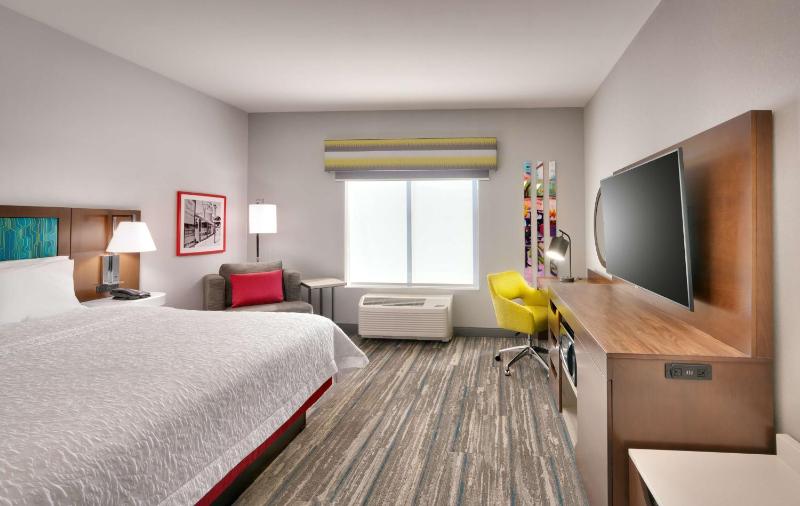 King Room image 4