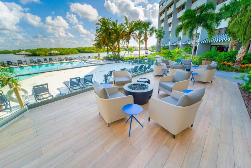DoubleTree by Hilton Tampa Rocky Point Waterfront - image 43