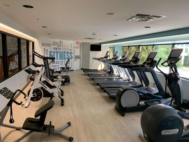 DoubleTree by Hilton Tampa Rocky Point Waterfront - image 48