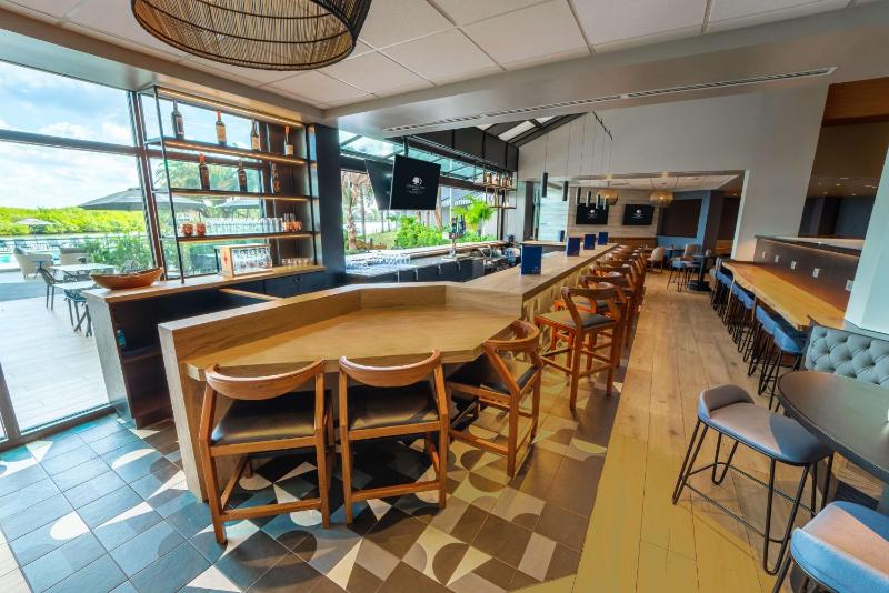 DoubleTree by Hilton Tampa Rocky Point Waterfront - image 27