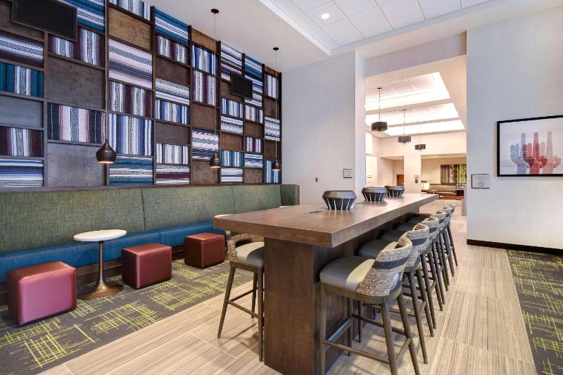 Home2 Suites by Hilton Tucson Downtown - image 3