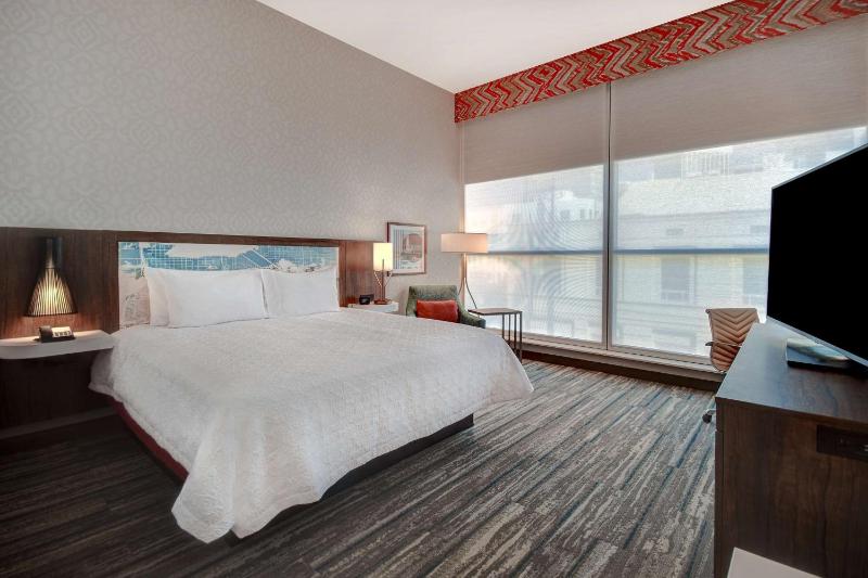 Hampton Inn by Hilton Tucson Downtown - image 6