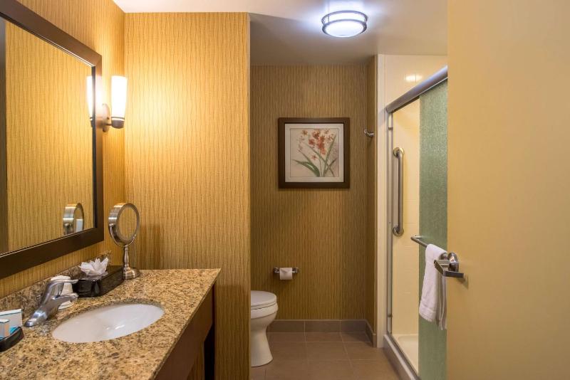 King Room image 2