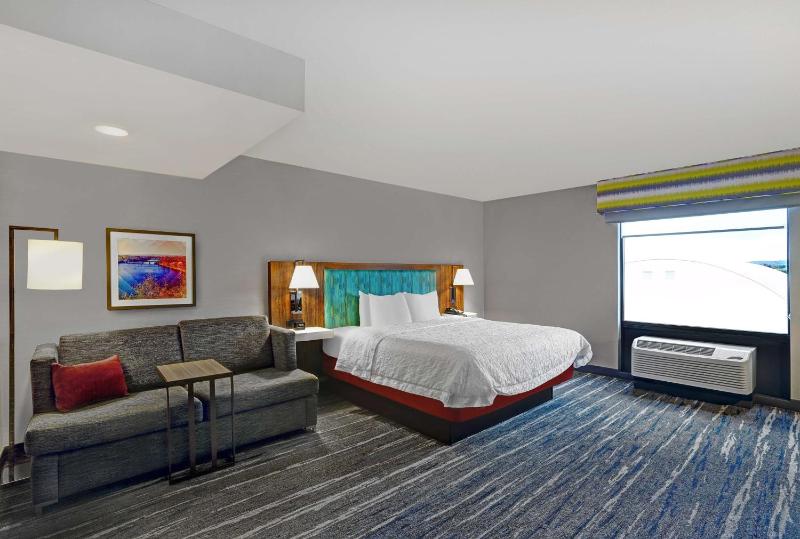 King Studio Suite - Non-Smoking image 1