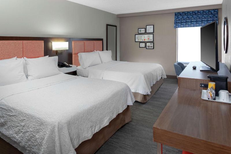 Room with Two Queen Beds - Non-Smoking image 1