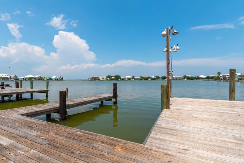 The Pearl | Gather by the Gulf dock for fishing - image 15
