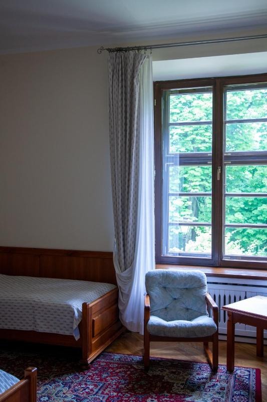 Deluxe Twin Room image 3