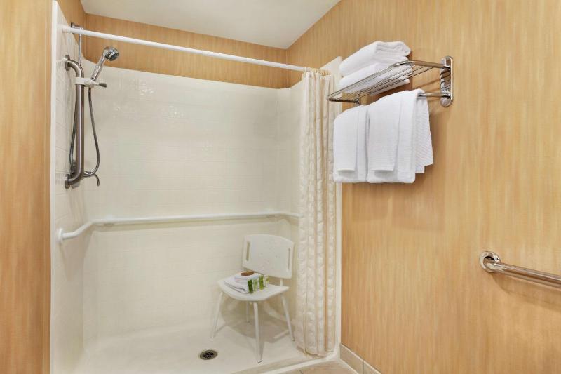 Hilton Suites Ocean City Oceanfront - image 13
