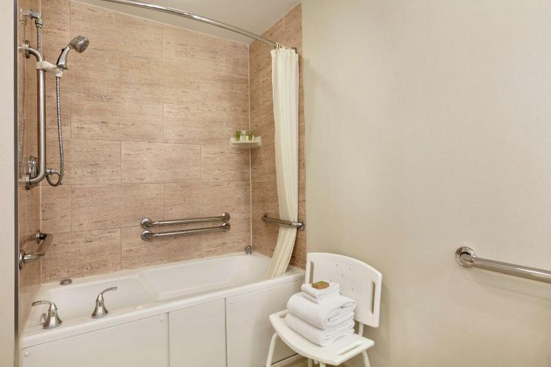 Hilton Suites Ocean City Oceanfront - image 42