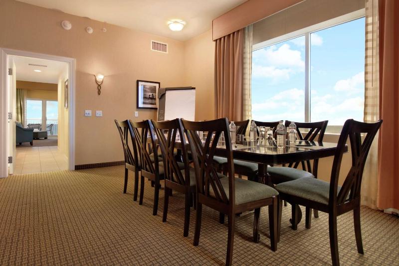 Hilton Suites Ocean City Oceanfront - image 16