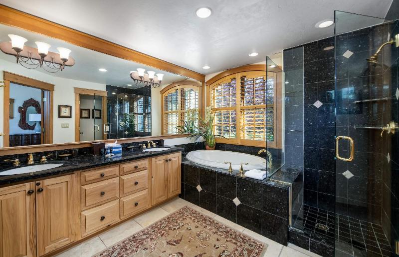 Silverview at Highlands Home: Mountain Luxury - image 32