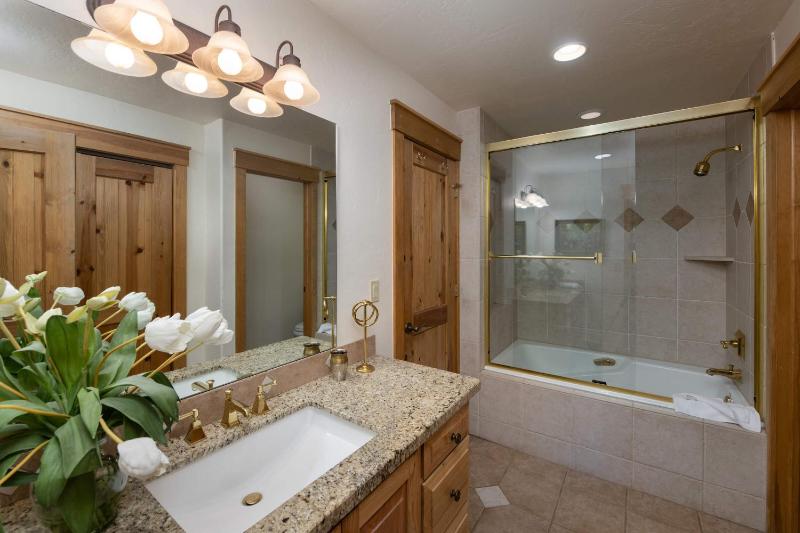 Silverview at Highlands Home: Mountain Luxury - image 30