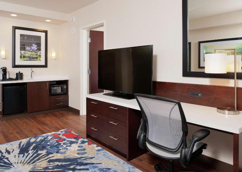Hilton Garden Inn Pittsburgh Downtown - image 4