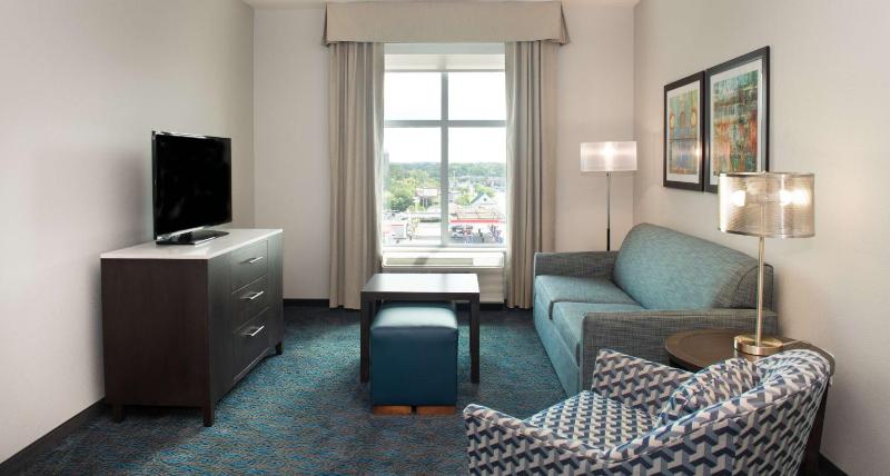 One-Bedroom King Suite - Non-Smoking image 1