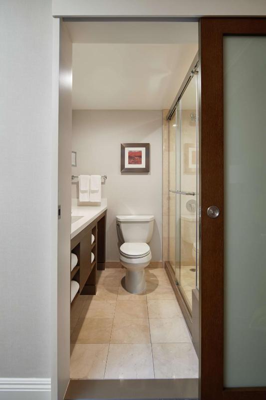 King Room image 2