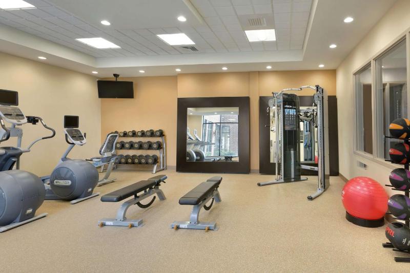 Hilton Garden Inn Pittsburgh Airport South-Robinson Mall - image 14