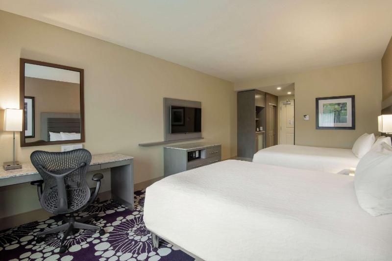 Queen Room with Two Queen Beds image 1