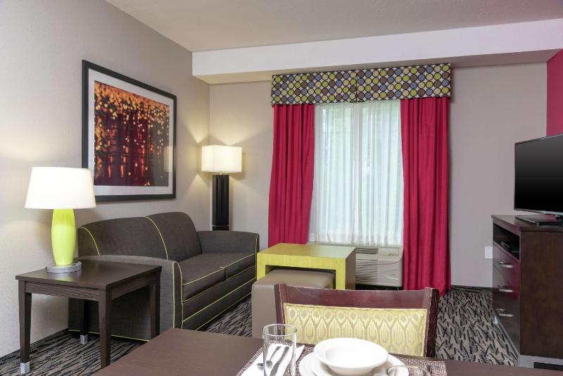 One-Bedroom King Suite - Non-Smoking image 3