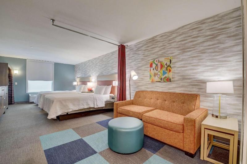 Studio Suite with Two Queen Beds - Hearing Access/Non-Smoking image 2