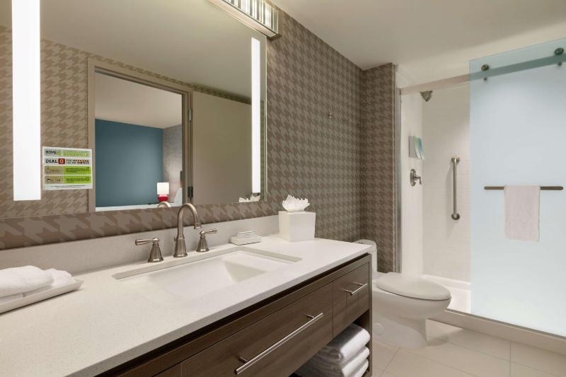 King Studio Suite - Non-Smoking image 2