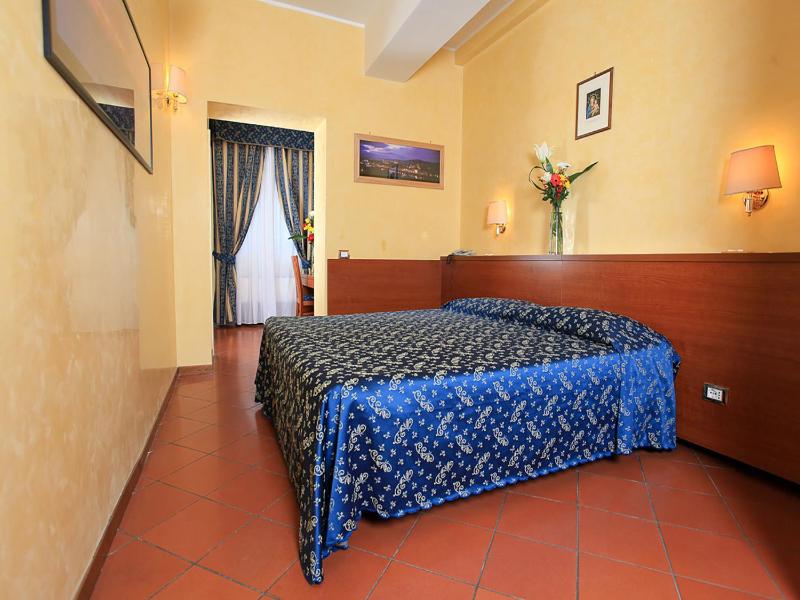 Junior Suite image 4