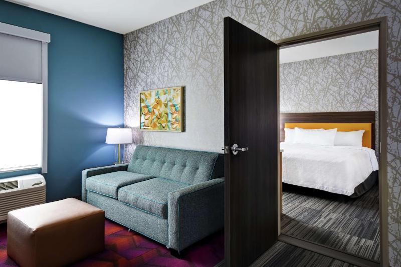 One-Bedroom King Suite - Non-Smoking image 1