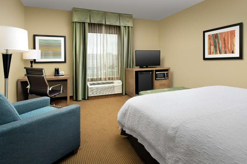 King Room - Non-Smoking image 1