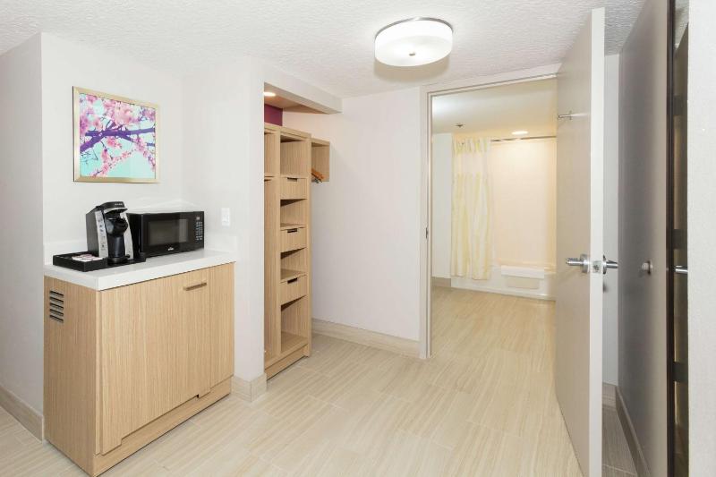 Deluxe Junior Suite image 2