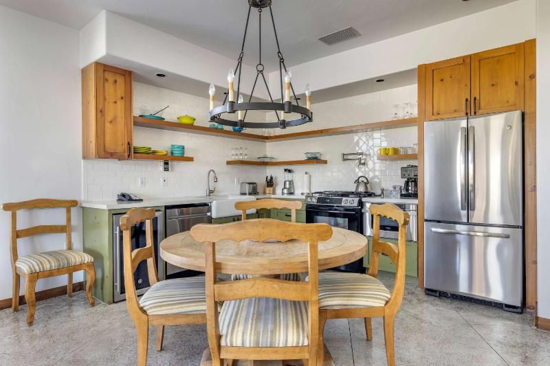 1 BEDROOM CASITA WITH KING BED image 4