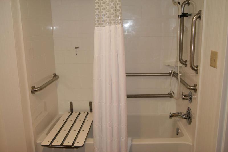King Room - Mobility Access/Non-Smoking image 1