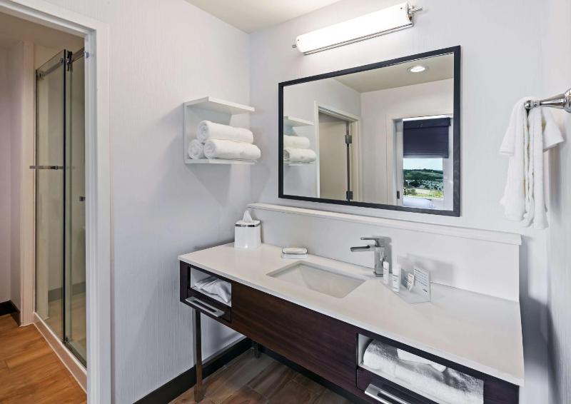 King Studio Suite - Non Smoking image 3