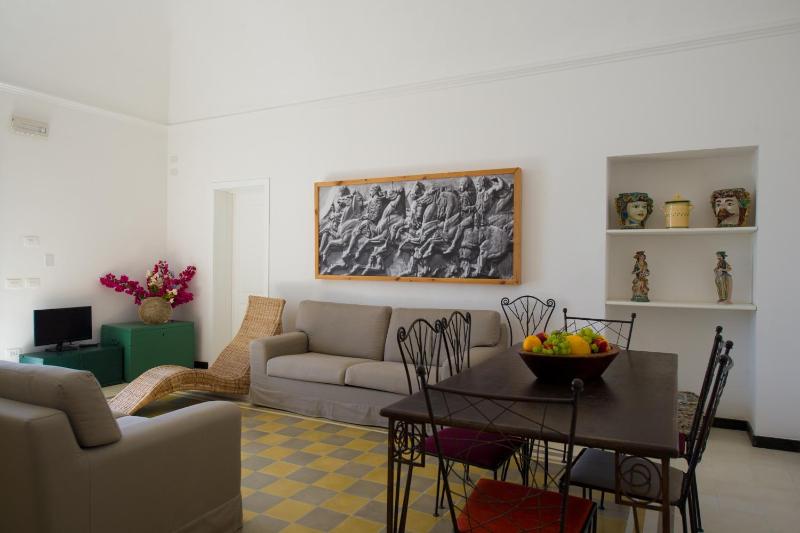Two-Bedroom Villa image 4
